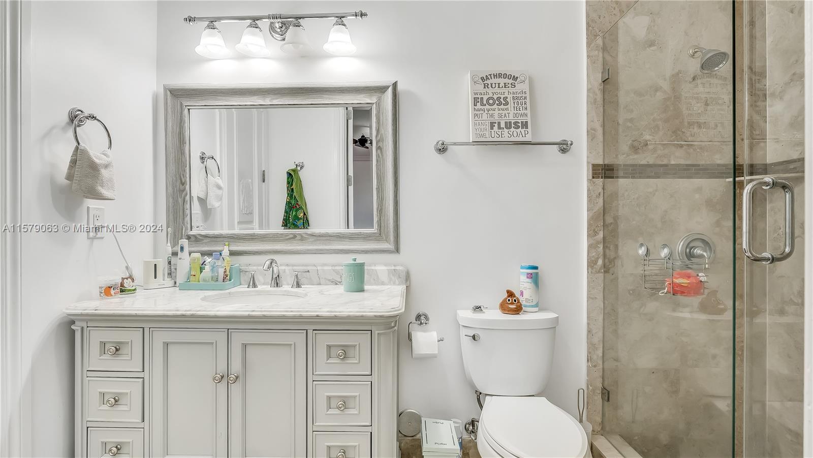 FRIENDLY ACRES - Residential