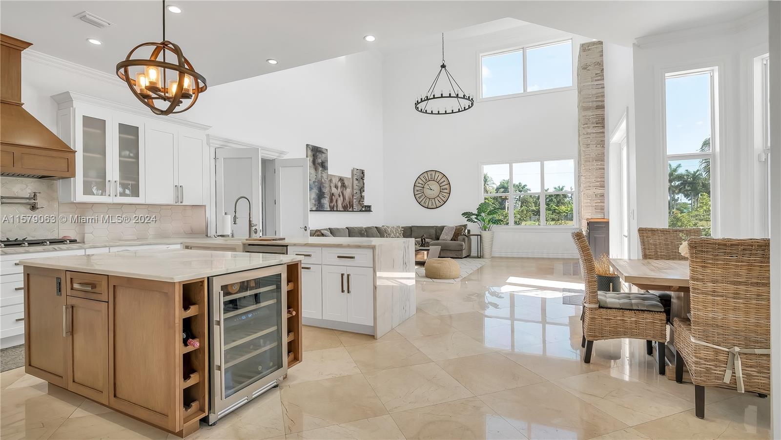 FRIENDLY ACRES - Residential