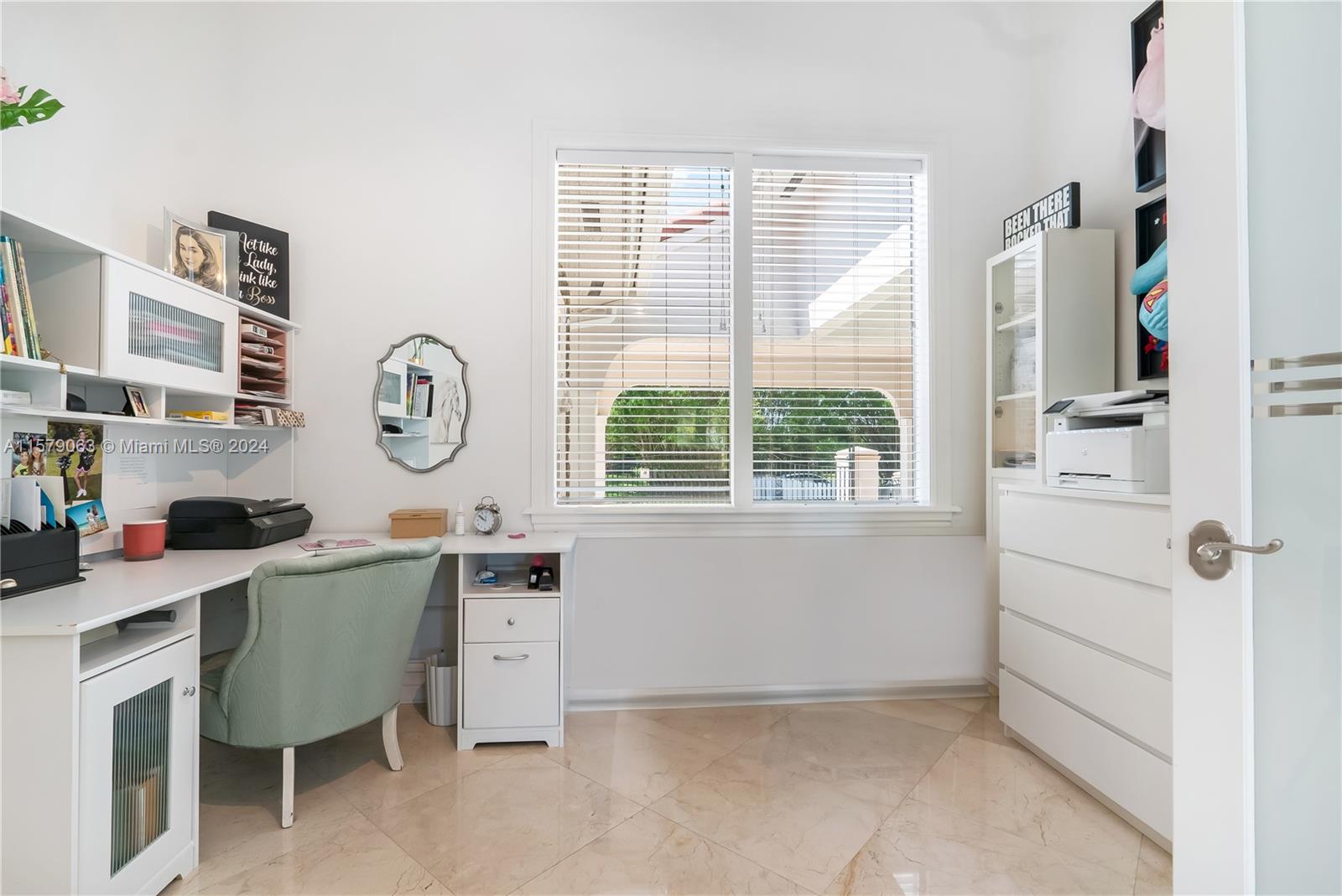 FRIENDLY ACRES - Residential