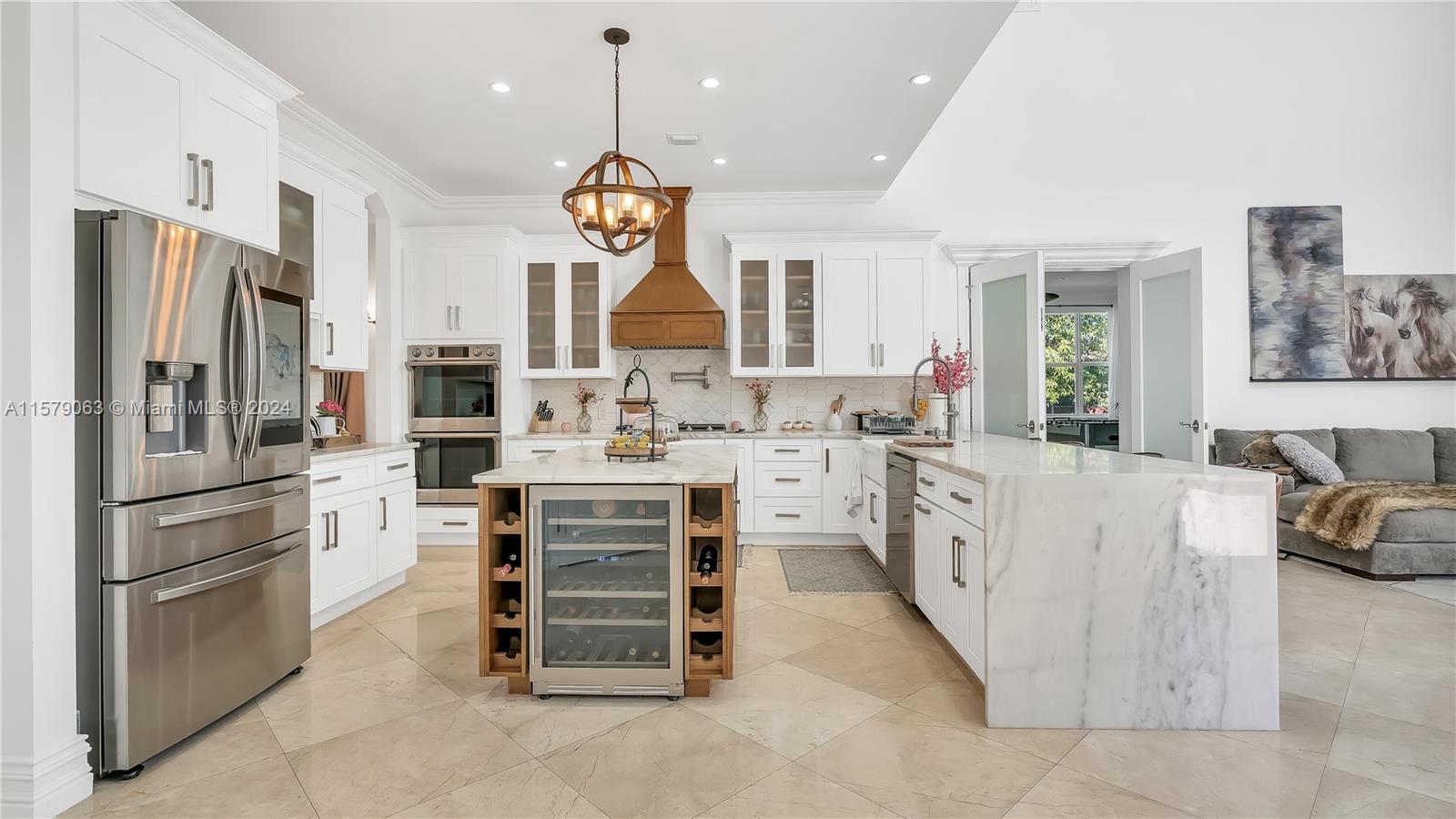 FRIENDLY ACRES - Residential