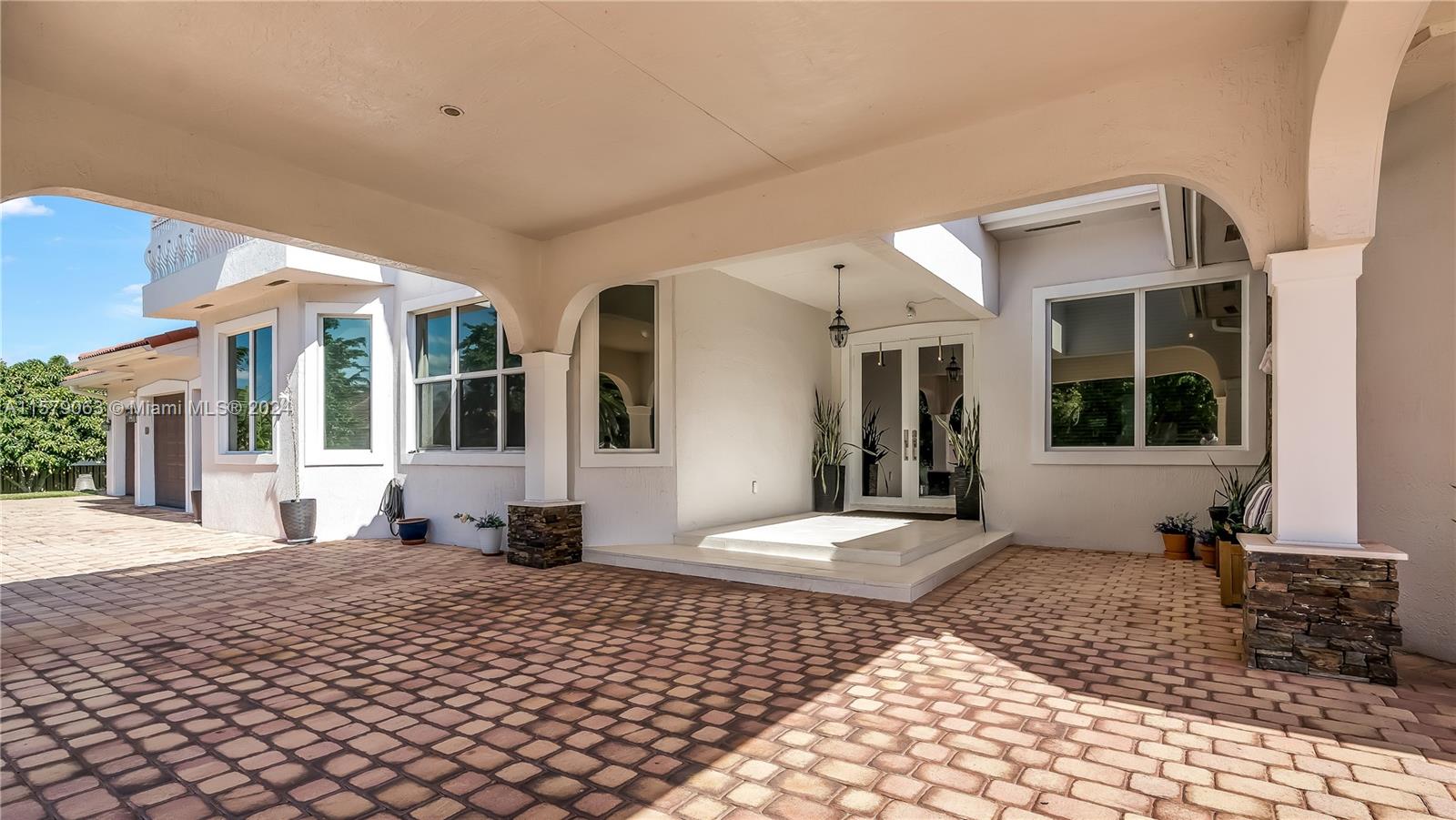 FRIENDLY ACRES - Residential