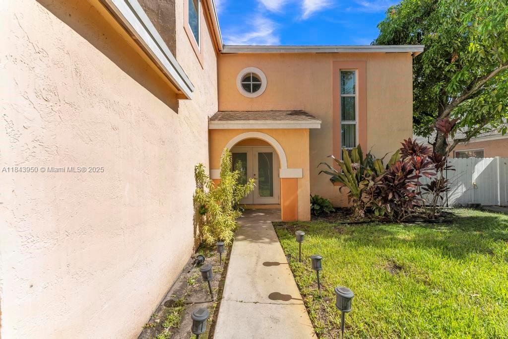9500 Atlantic St, Miramar, FL, 33025/$579,900 1 9500 Atlantic St
