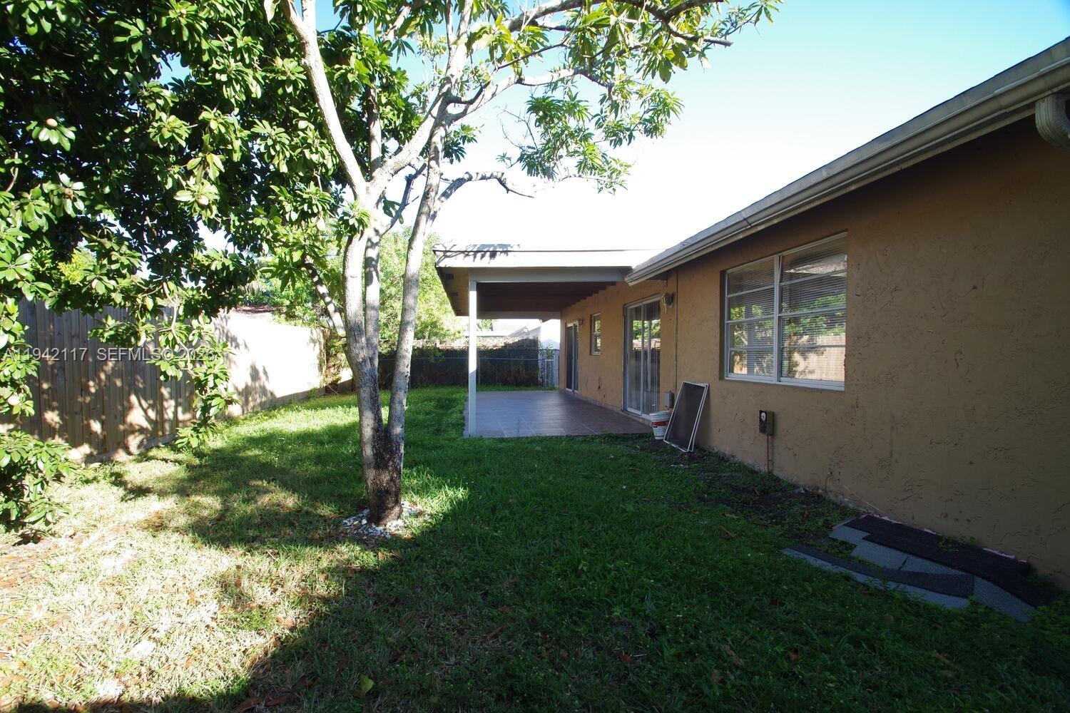 LAUDERDALE NORTH PARK SEC - Residential