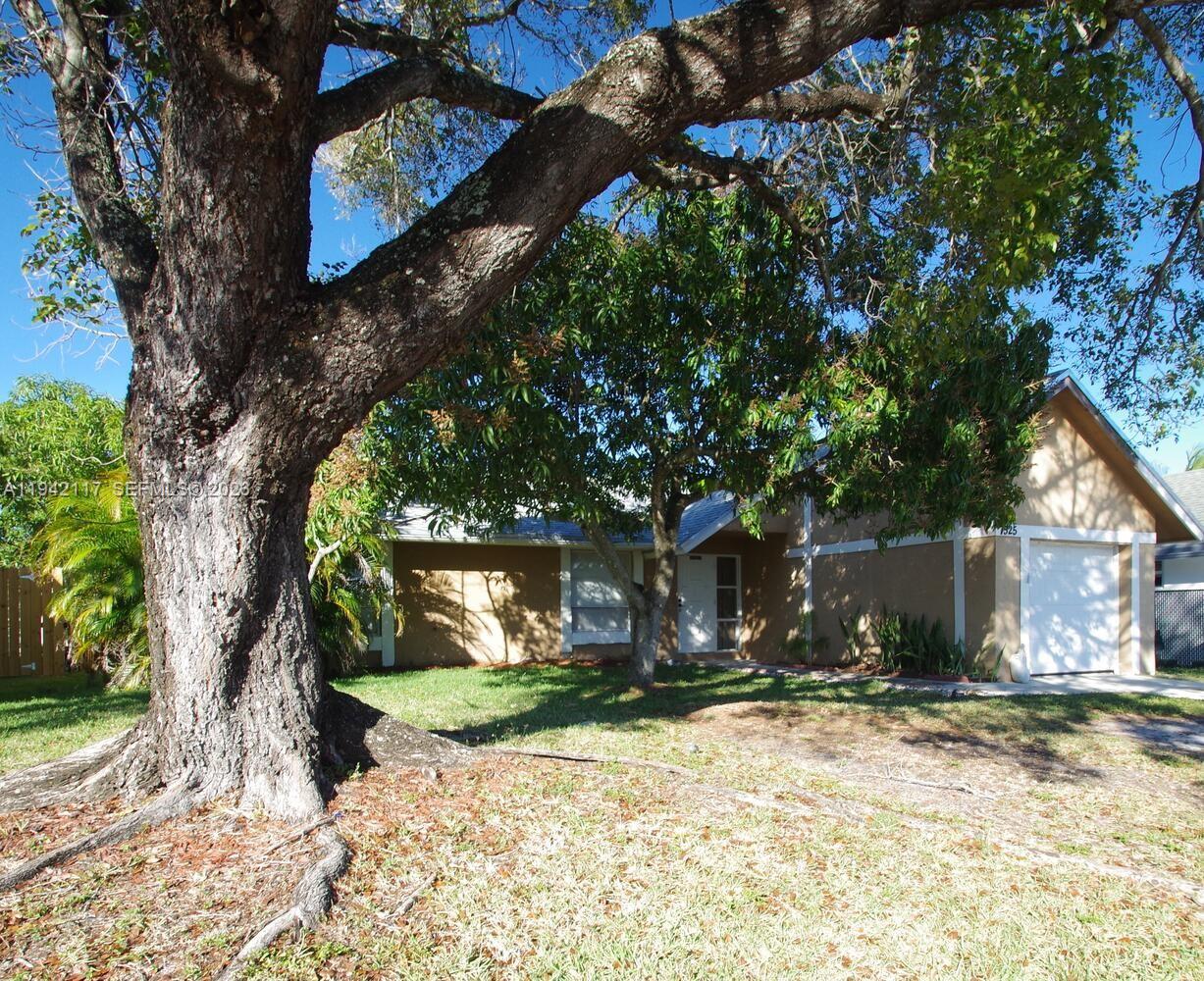 LAUDERDALE NORTH PARK SEC - Residential