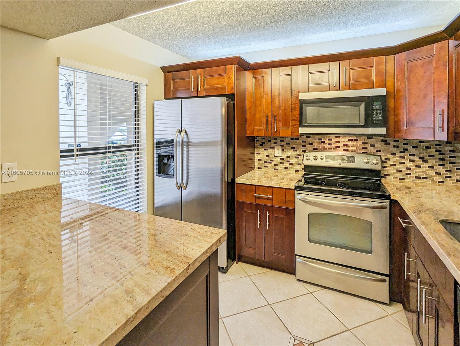 QUATRAINE AT JACARANDA - Residential