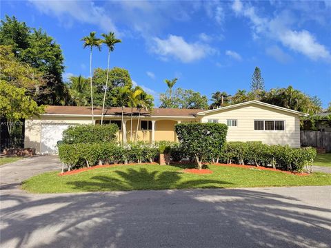 5965 SW 64th Pl South Miami FL 33143