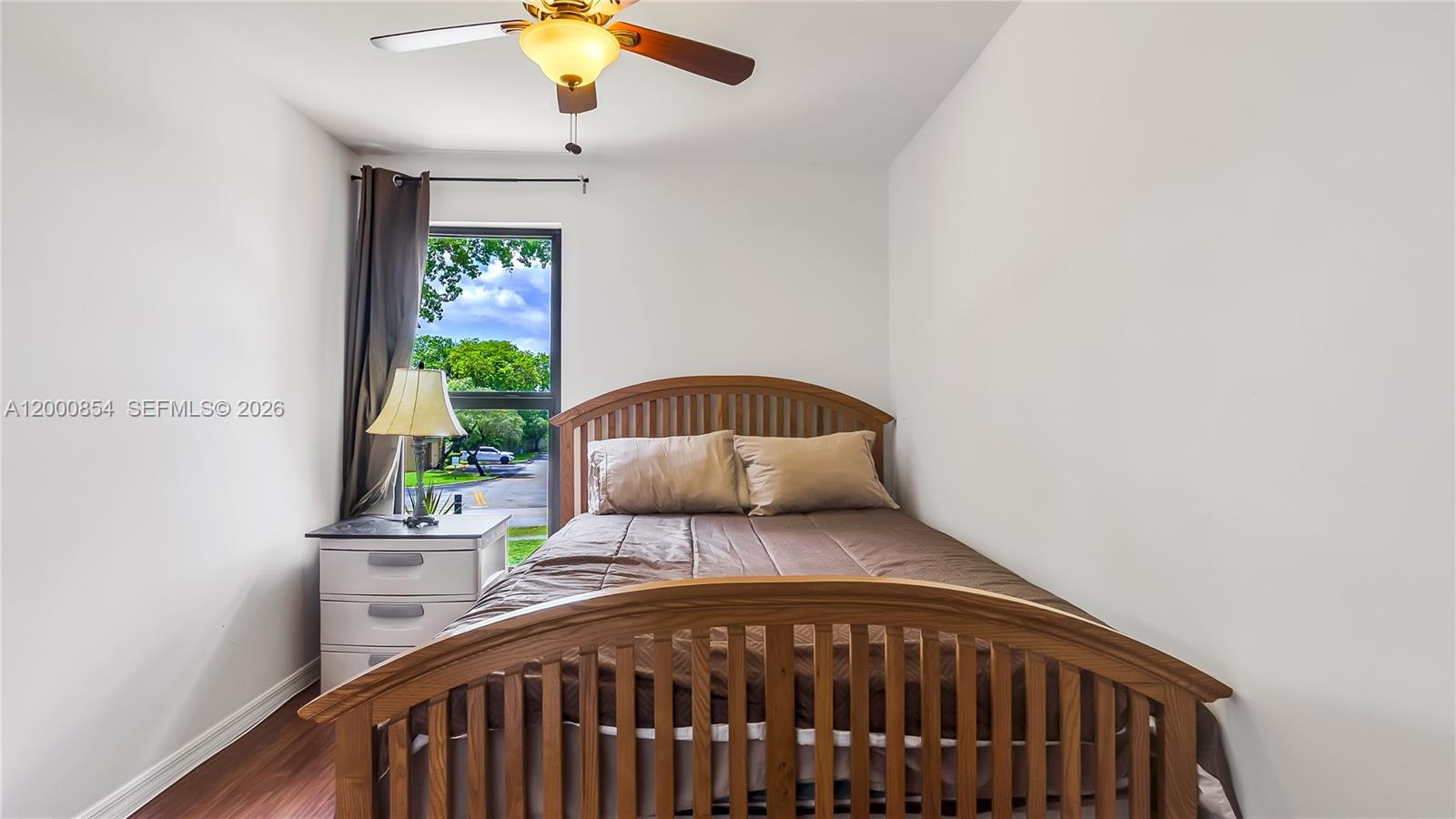 WESTVIEW CONDOMINIUM NO T - Residential