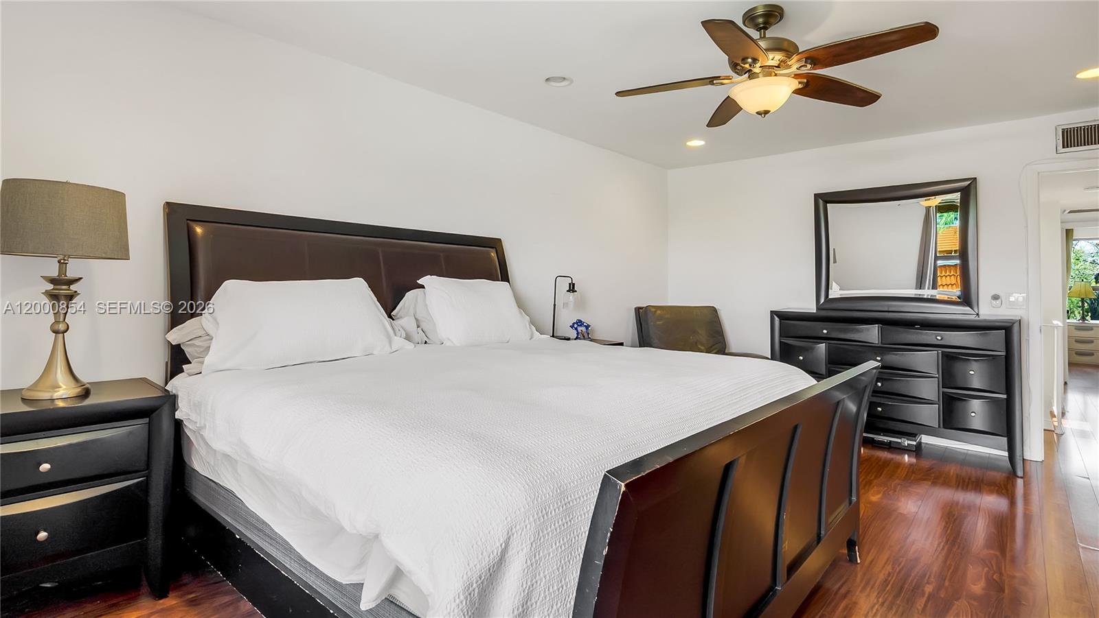 WESTVIEW CONDOMINIUM NO T - Residential