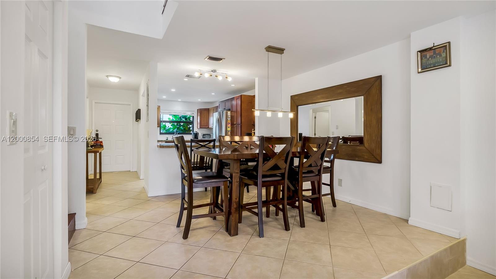 WESTVIEW CONDOMINIUM NO T - Residential