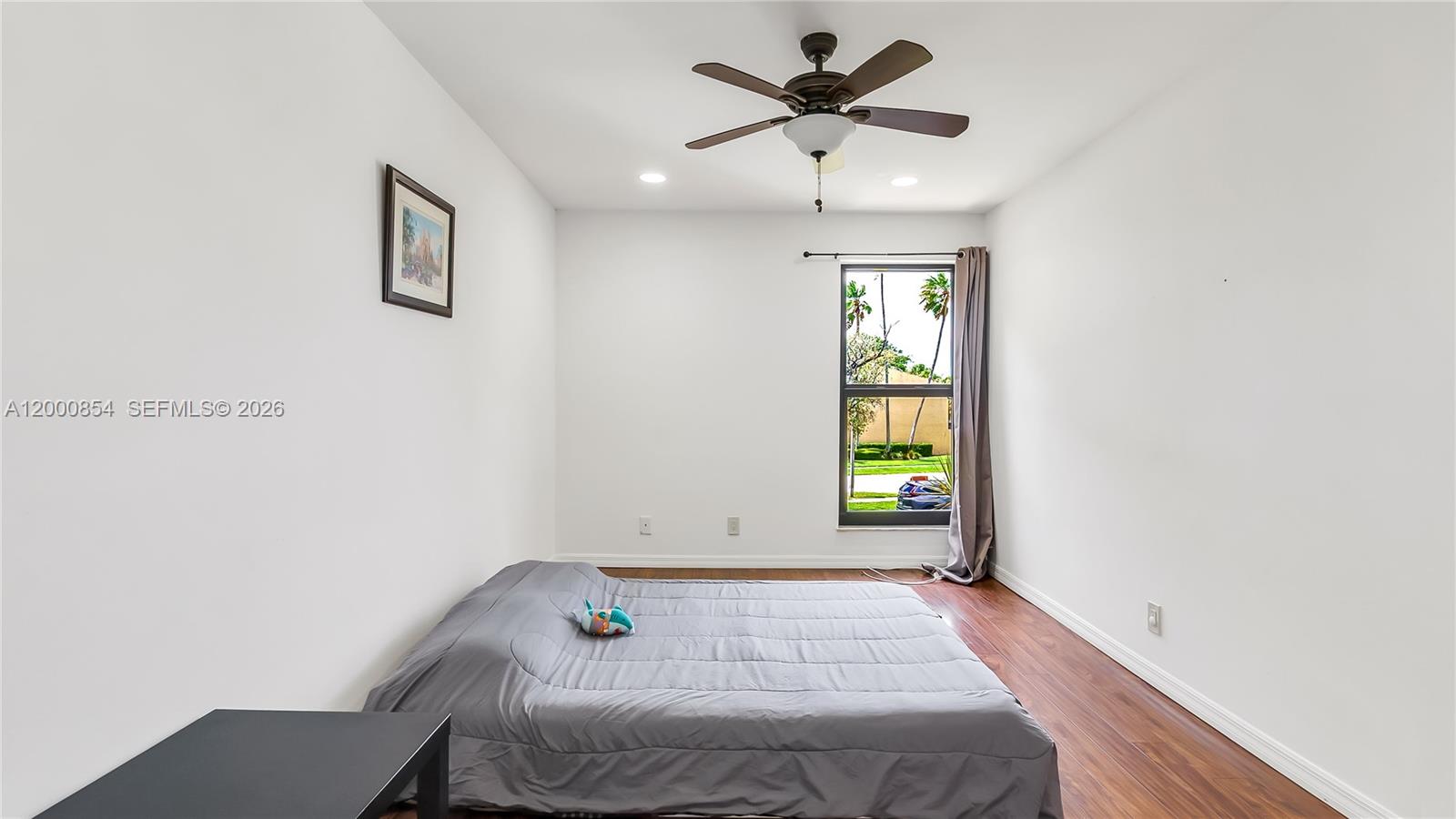 WESTVIEW CONDOMINIUM NO T - Residential