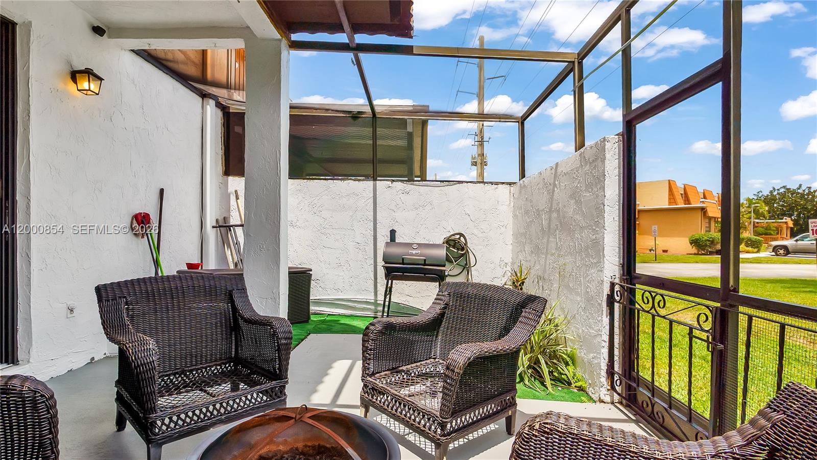 WESTVIEW CONDOMINIUM NO T - Residential