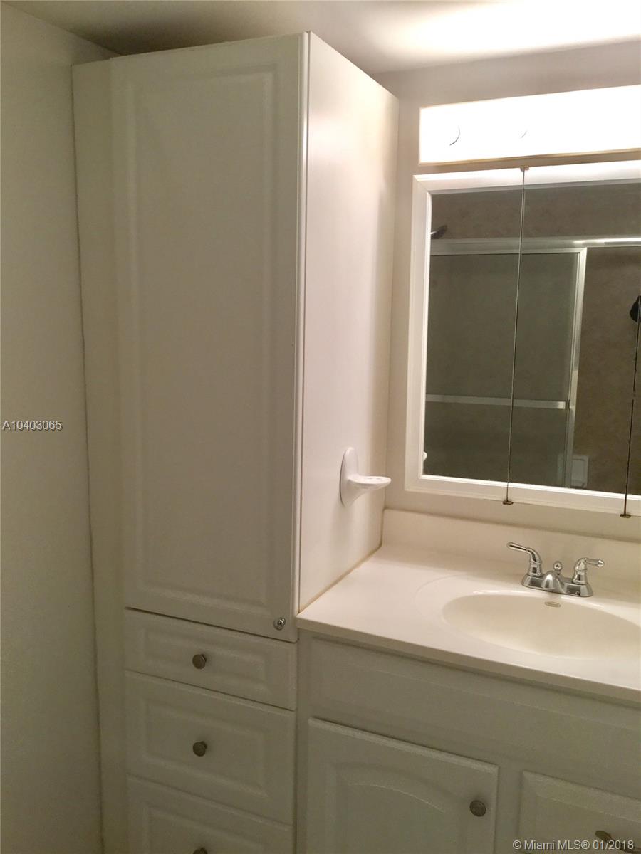 DANIANS NO 2 CONDO - Residential Lease