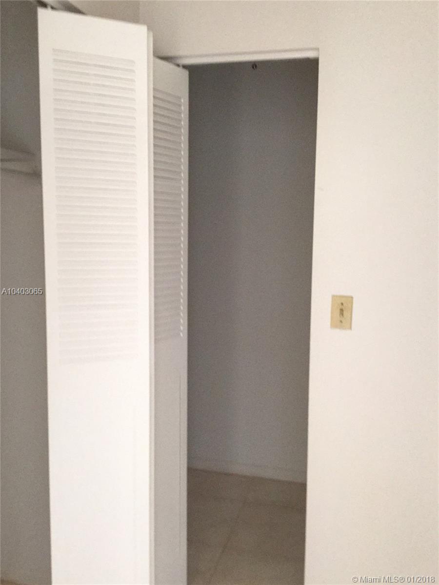 DANIANS NO 2 CONDO - Residential Lease