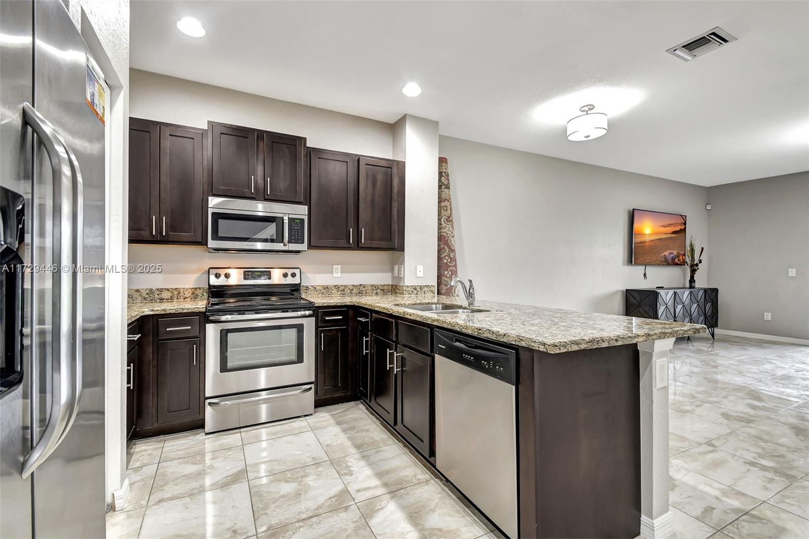 WATERVILLE - Residential