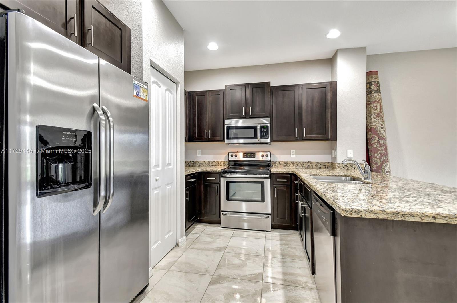 WATERVILLE - Residential