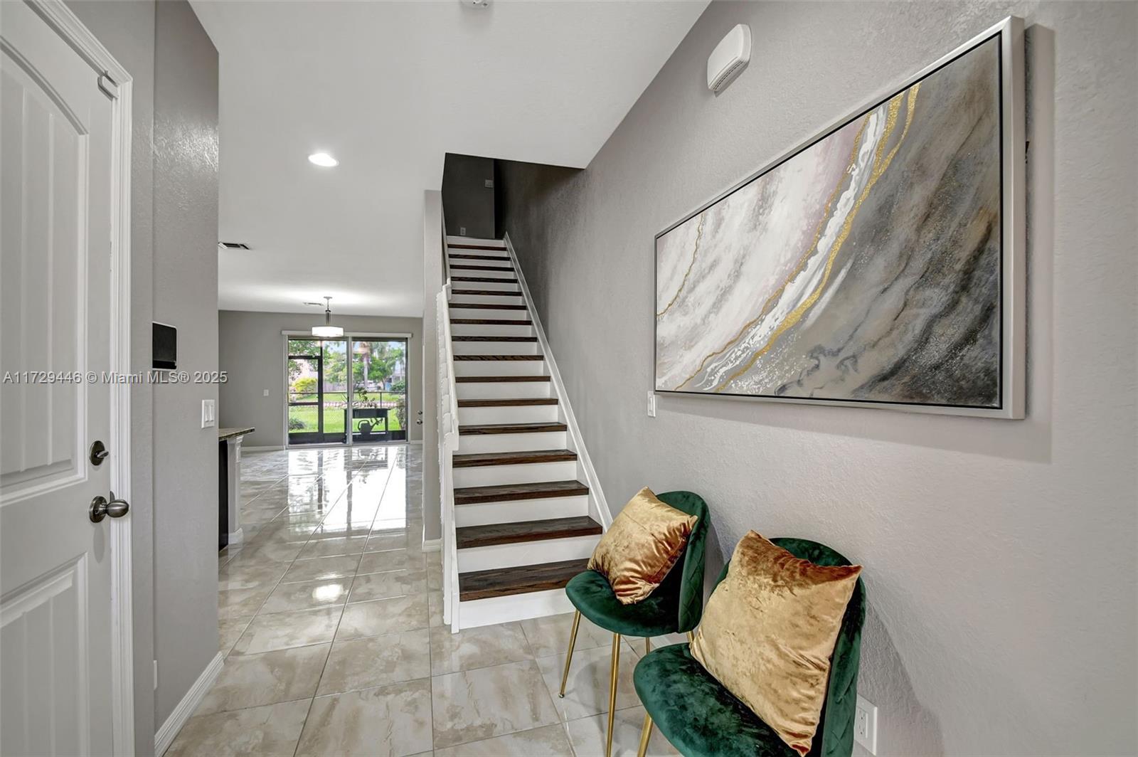 WATERVILLE - Residential
