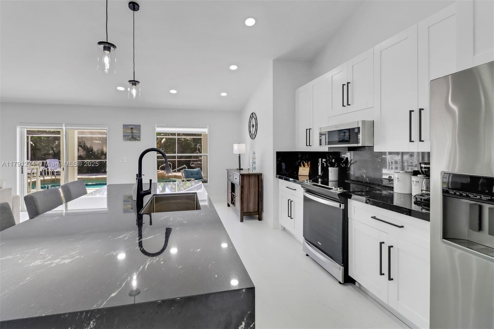 Plantation South - Residential Lease