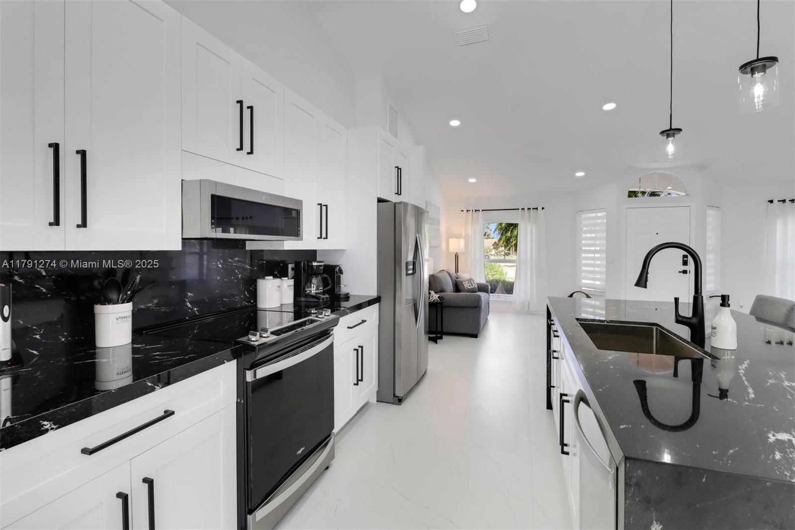 Plantation South - Residential Lease