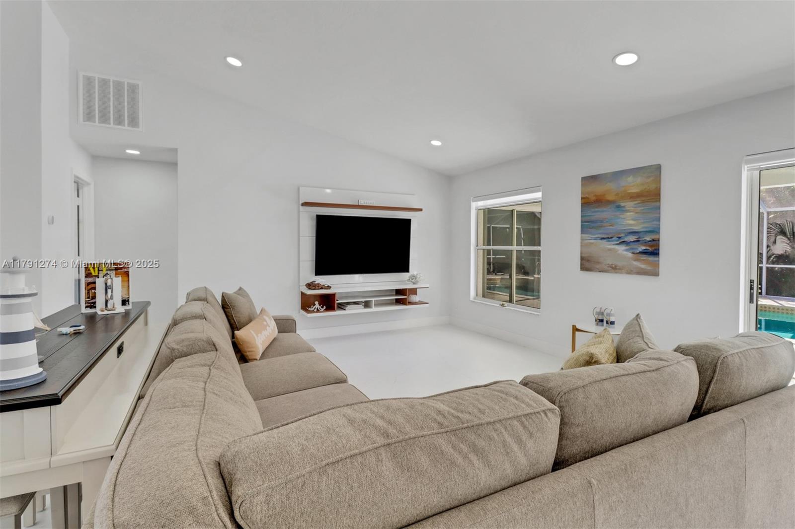 Plantation South - Residential Lease