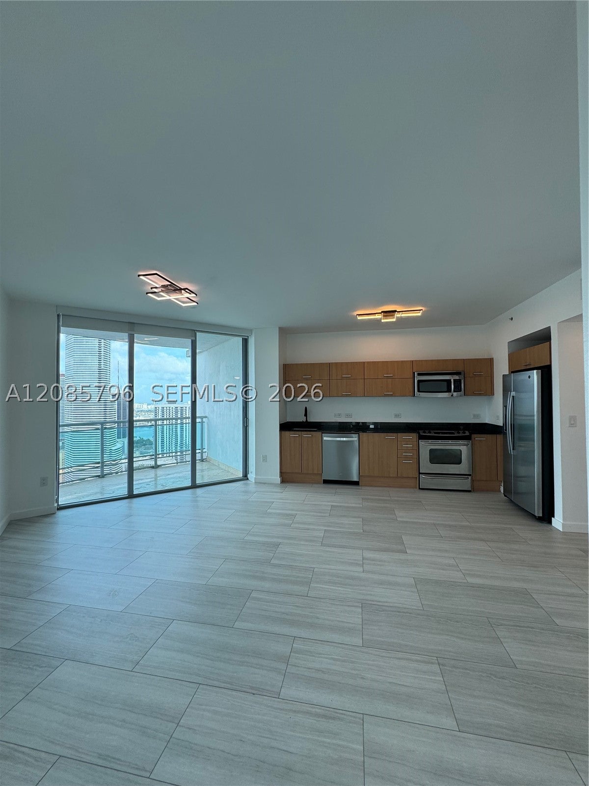 350 S Miami Ave 3913