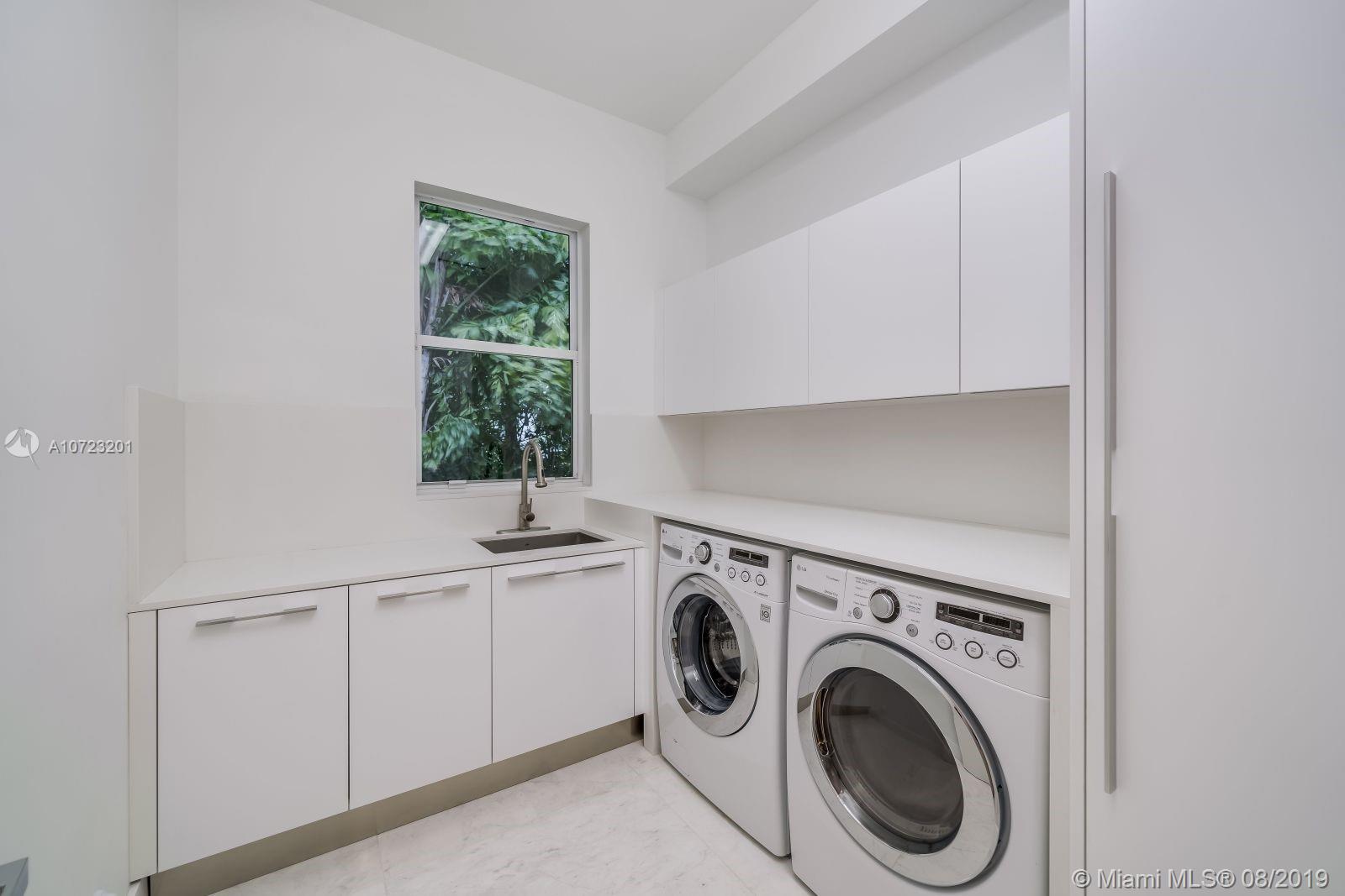 BAY POINT - Residential