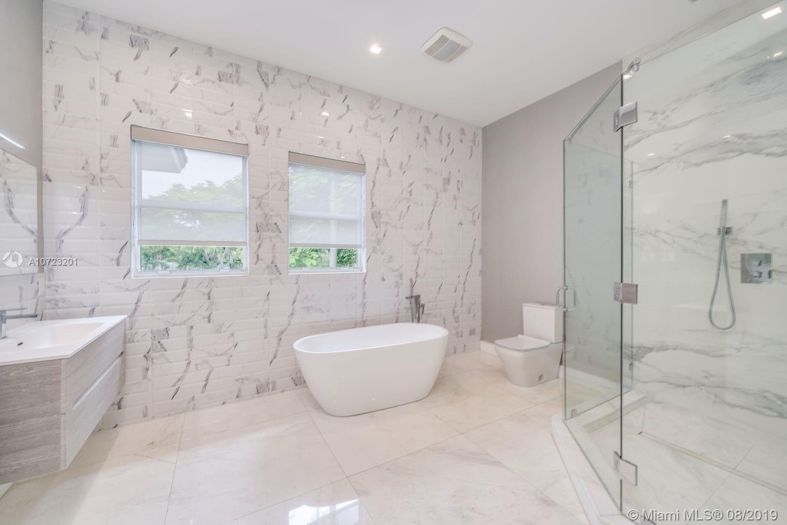 BAY POINT - Residential