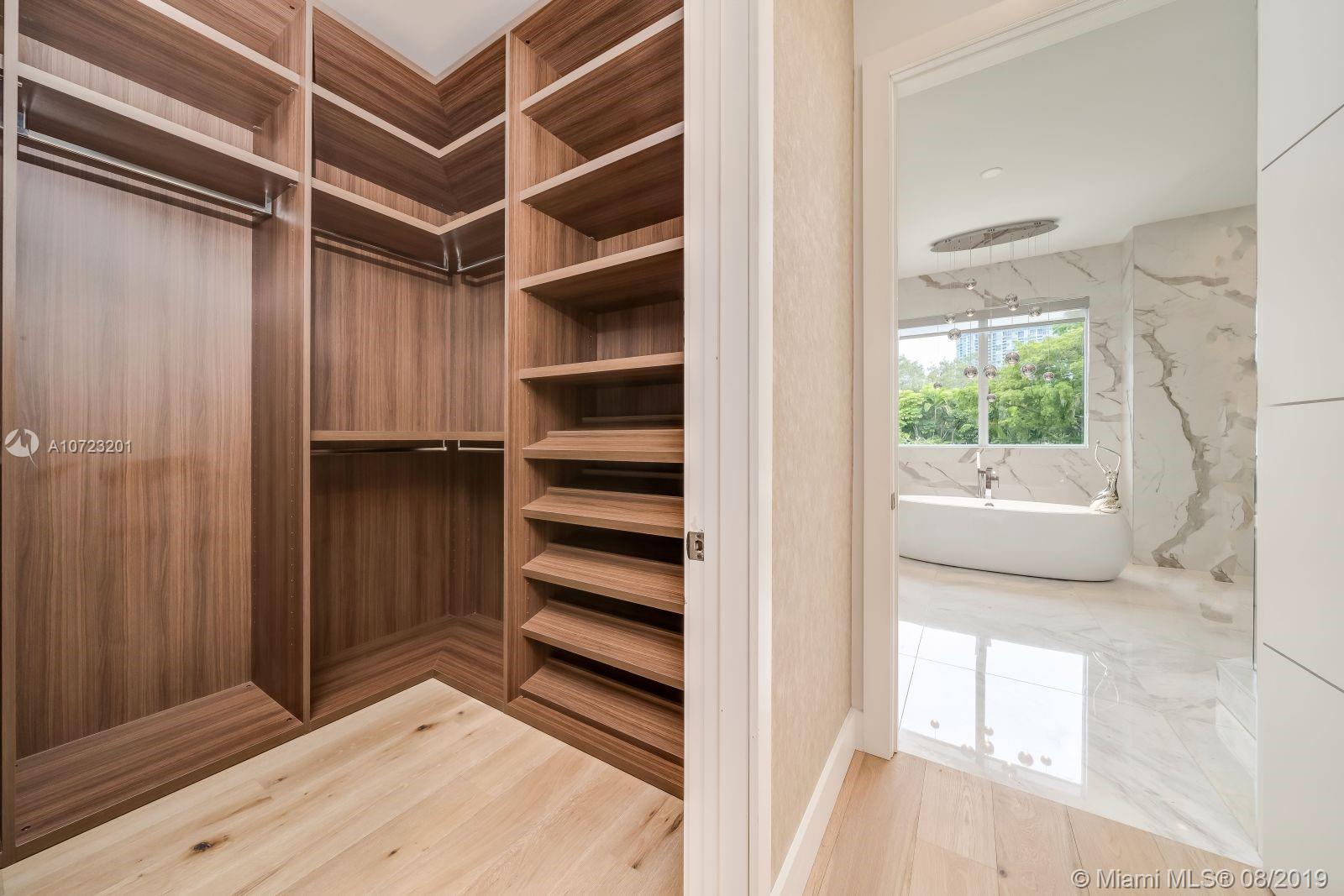 BAY POINT - Residential