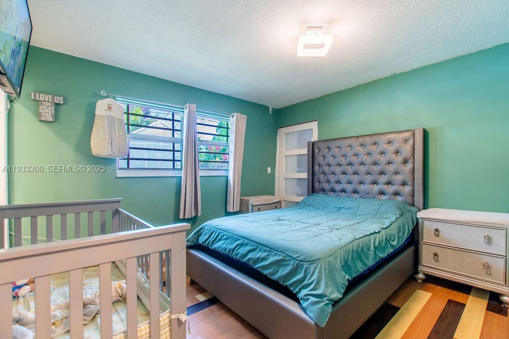 SUNRISE GOLF VILLAGE SEC - Residential