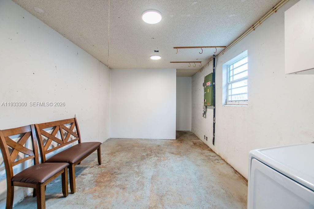 SUNRISE GOLF VILLAGE SEC - Residential