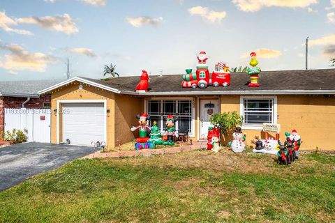 Photo of 11751 NW 32nd Mnr, Sunrise, FL 33323 (MLS # A11933300)