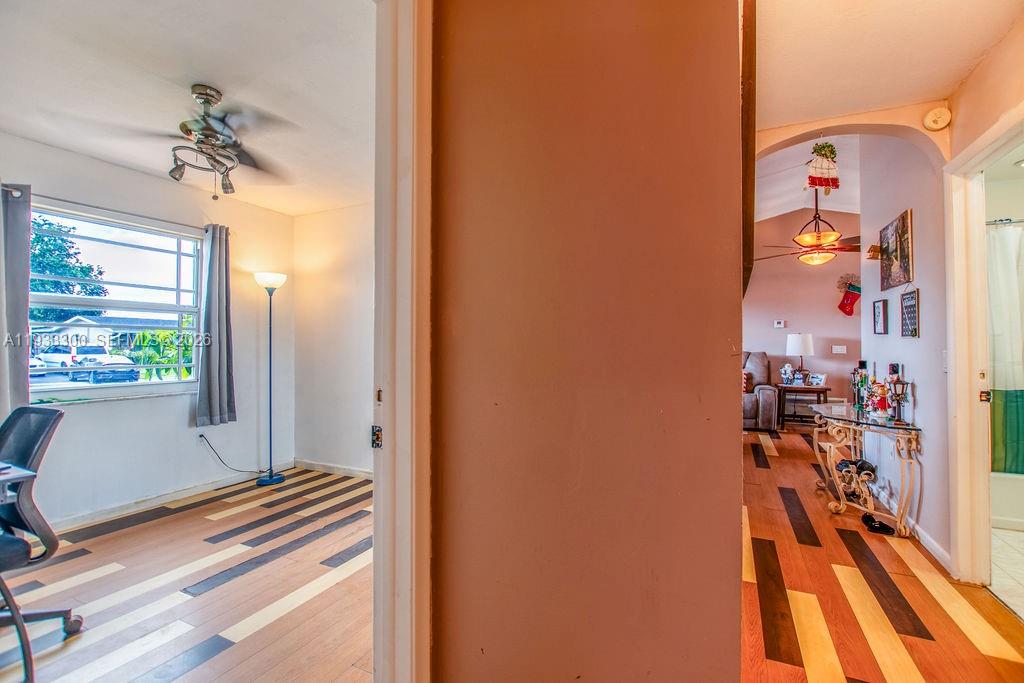 SUNRISE GOLF VILLAGE SEC - Residential