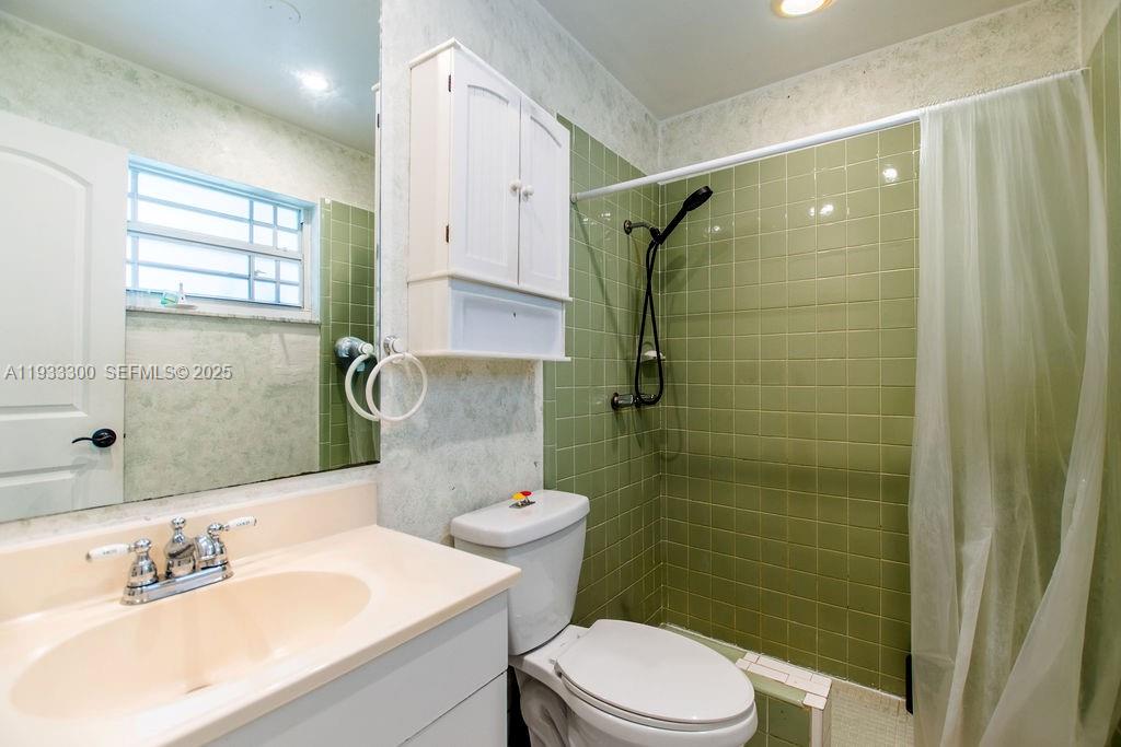 SUNRISE GOLF VILLAGE SEC - Residential