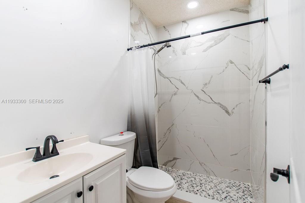 SUNRISE GOLF VILLAGE SEC - Residential