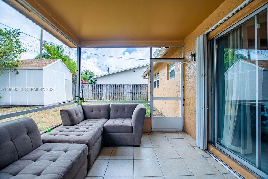 SUNRISE GOLF VILLAGE SEC - Residential