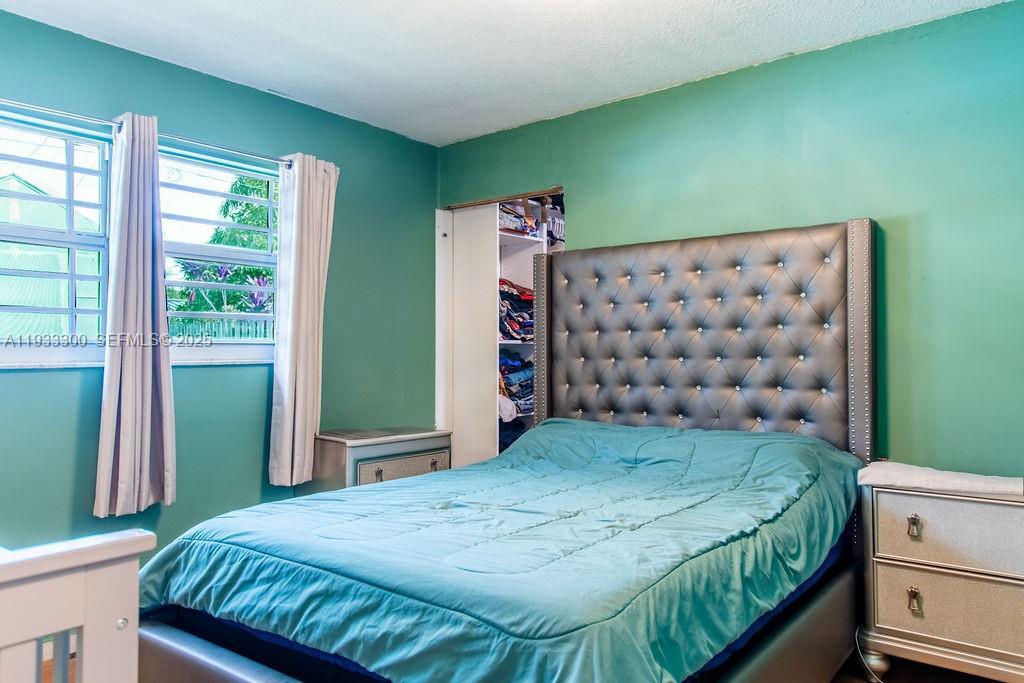 SUNRISE GOLF VILLAGE SEC - Residential