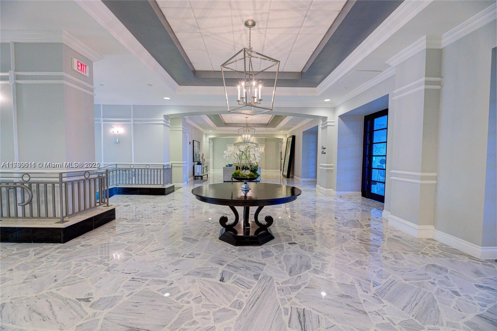 WAVE CONDO - Residential