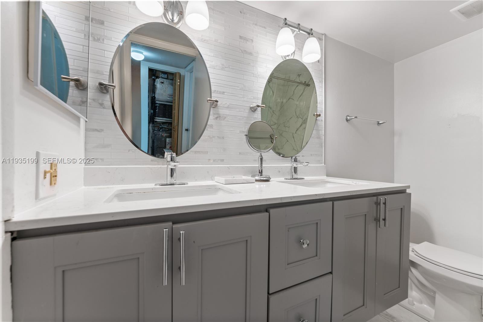 OAKLAND FOREST CLUB CONDO - Residential