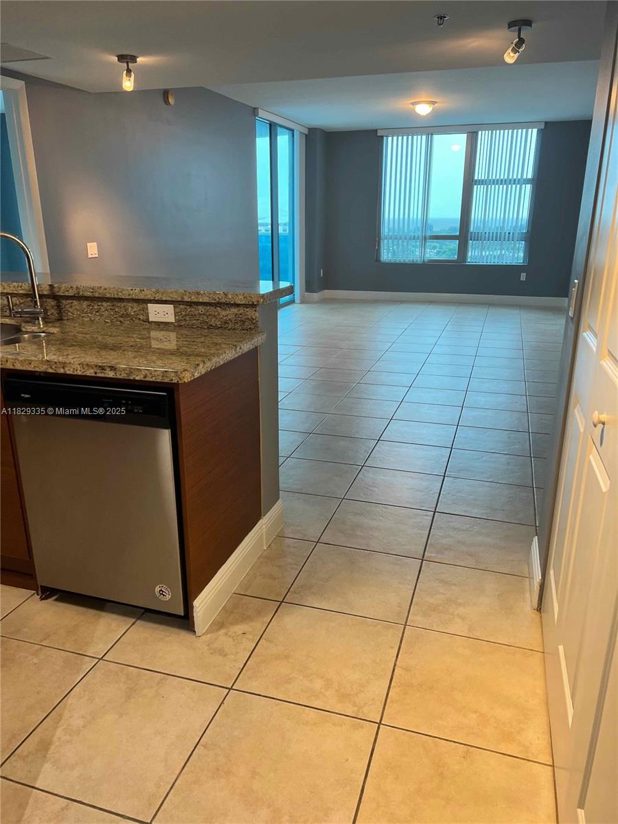2641 N Flamingo Rd 1701N