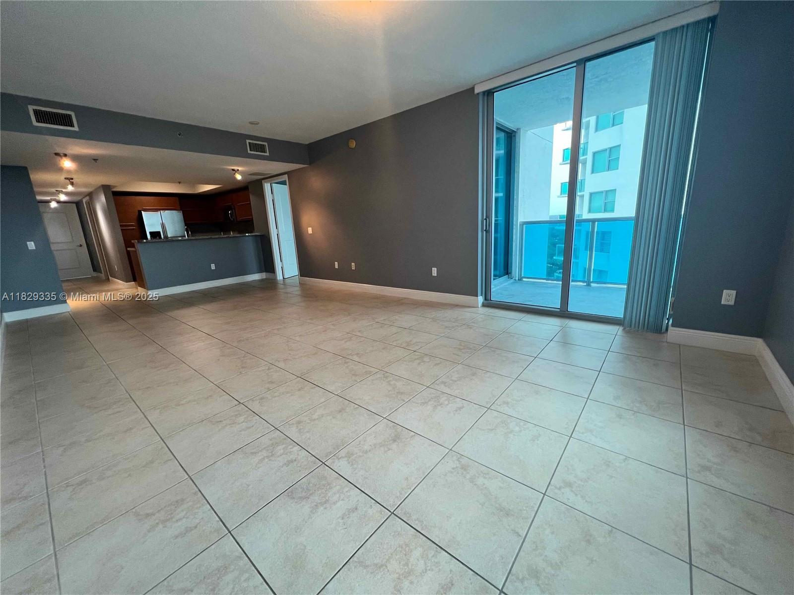 Desirable 3 Bed + 3 Bath corner unit with spacious kitchen, w/cabinets, stainless appliances, granite counter tops, windows shades, ceramic tile floor throughout unit and very spacious master bedroom, 2 assigned parking spaces, high rise property and the best resort style, covered parking, full amenites, jacuzzi, child play area, tennis court, bbq/picnic area, pool room, putting green, modern fitness center with state-of-the-art cardiovascular & strength training equipments, business center with computer and conference room, spa/hot tub.