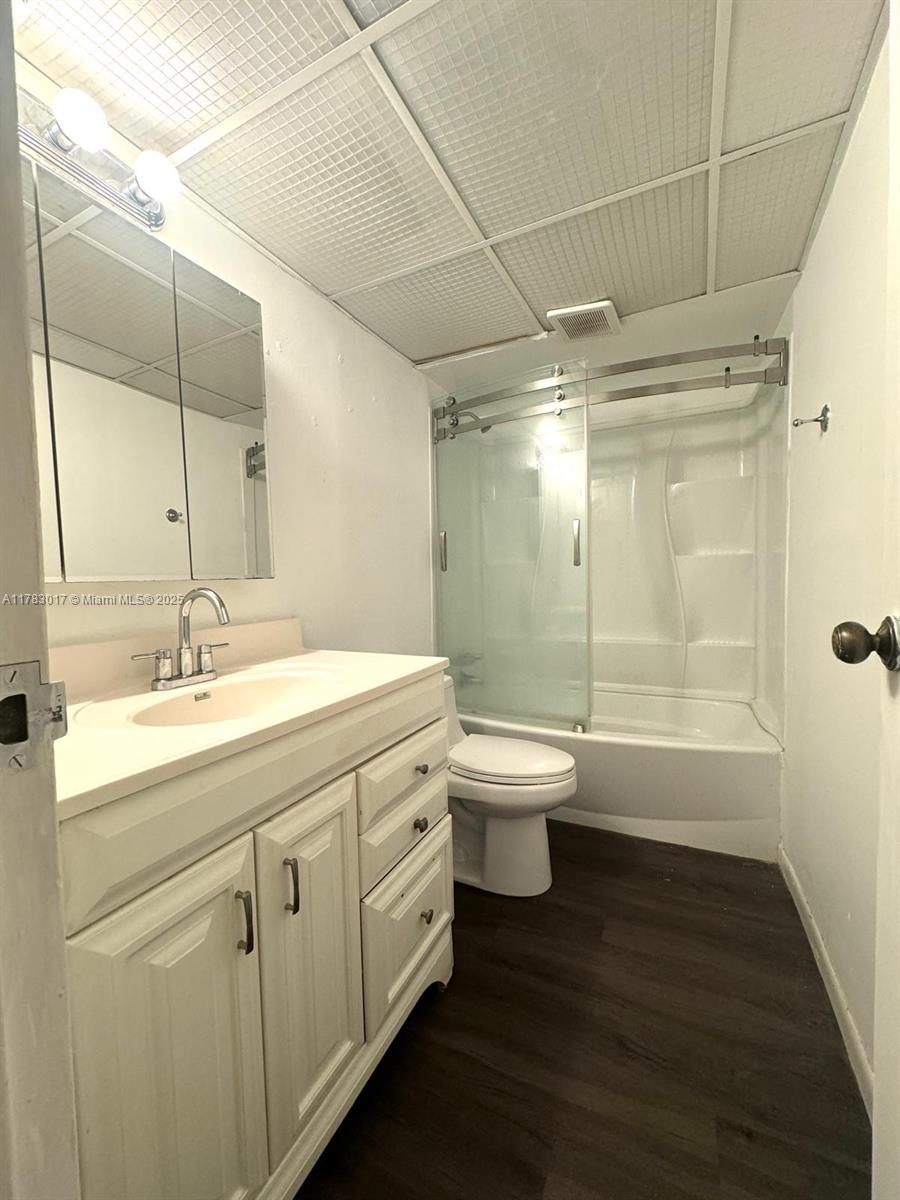 SOMERSET NO 4 CONDO - Residential