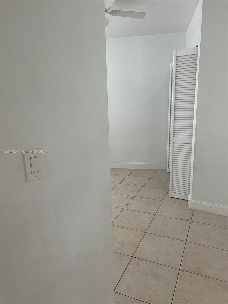 SKY LAKE GARDENS NO 2 CON - Residential Lease