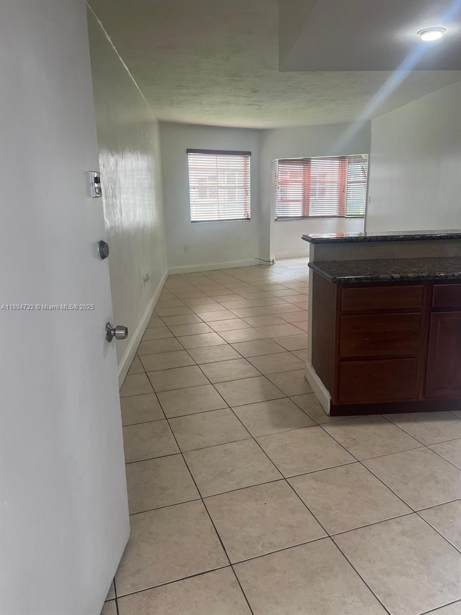 SKY LAKE GARDENS NO 2 CON - Residential Lease