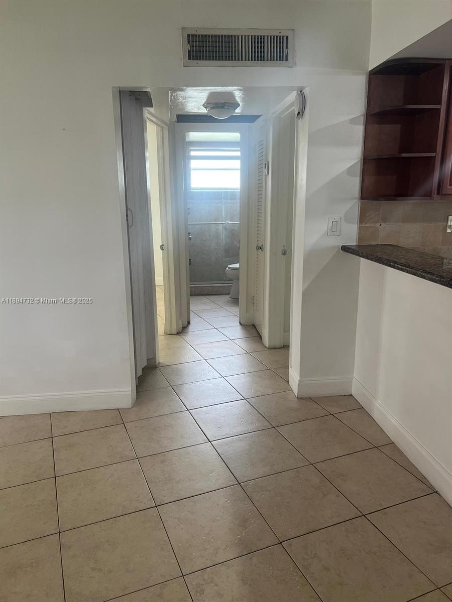 SKY LAKE GARDENS NO 2 CON - Residential Lease