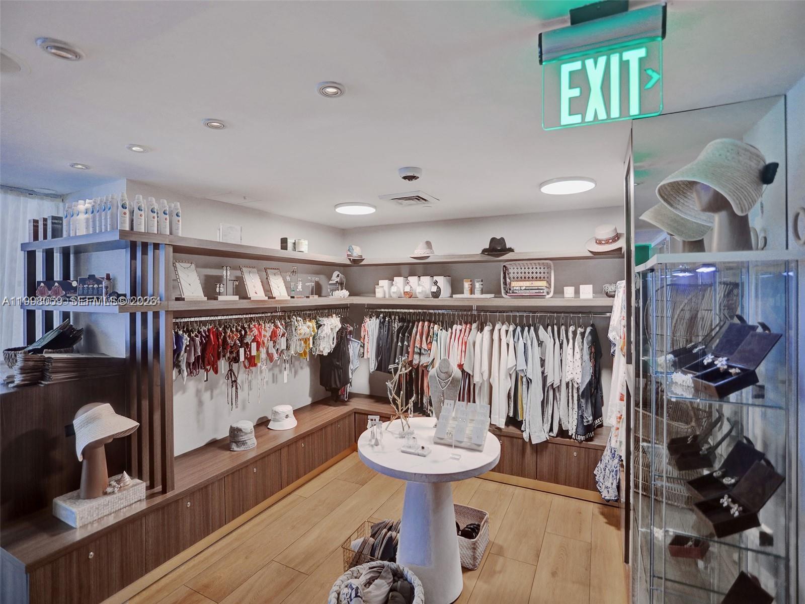 1100 WEST CONDO - Residential Lease