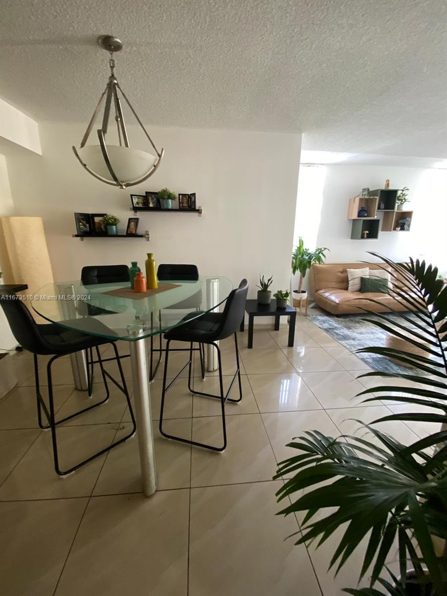 4440 Nw 107th Ave 101-7, Doral, Miami-Dade County, Florida - 1 Bedrooms  
1 Bathrooms - 