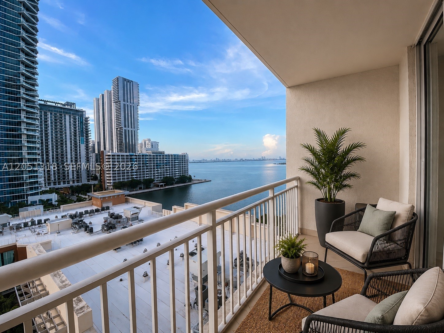 2000 N Bayshore Dr 1107