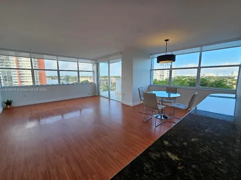 1300 NE Miami Gardens Dr Unit 706E, Miami, FL 33179 - MLS#: A11618518