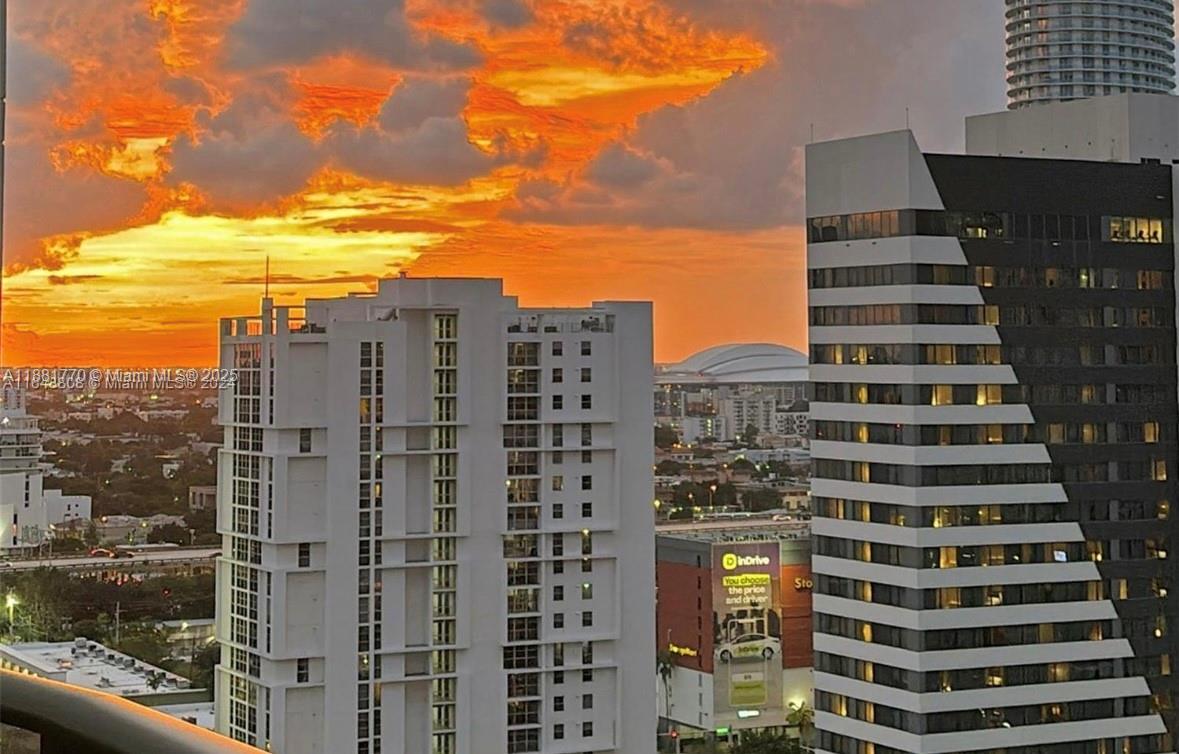 BRICKELL HEIGHTS WEST CON - Residential Lease