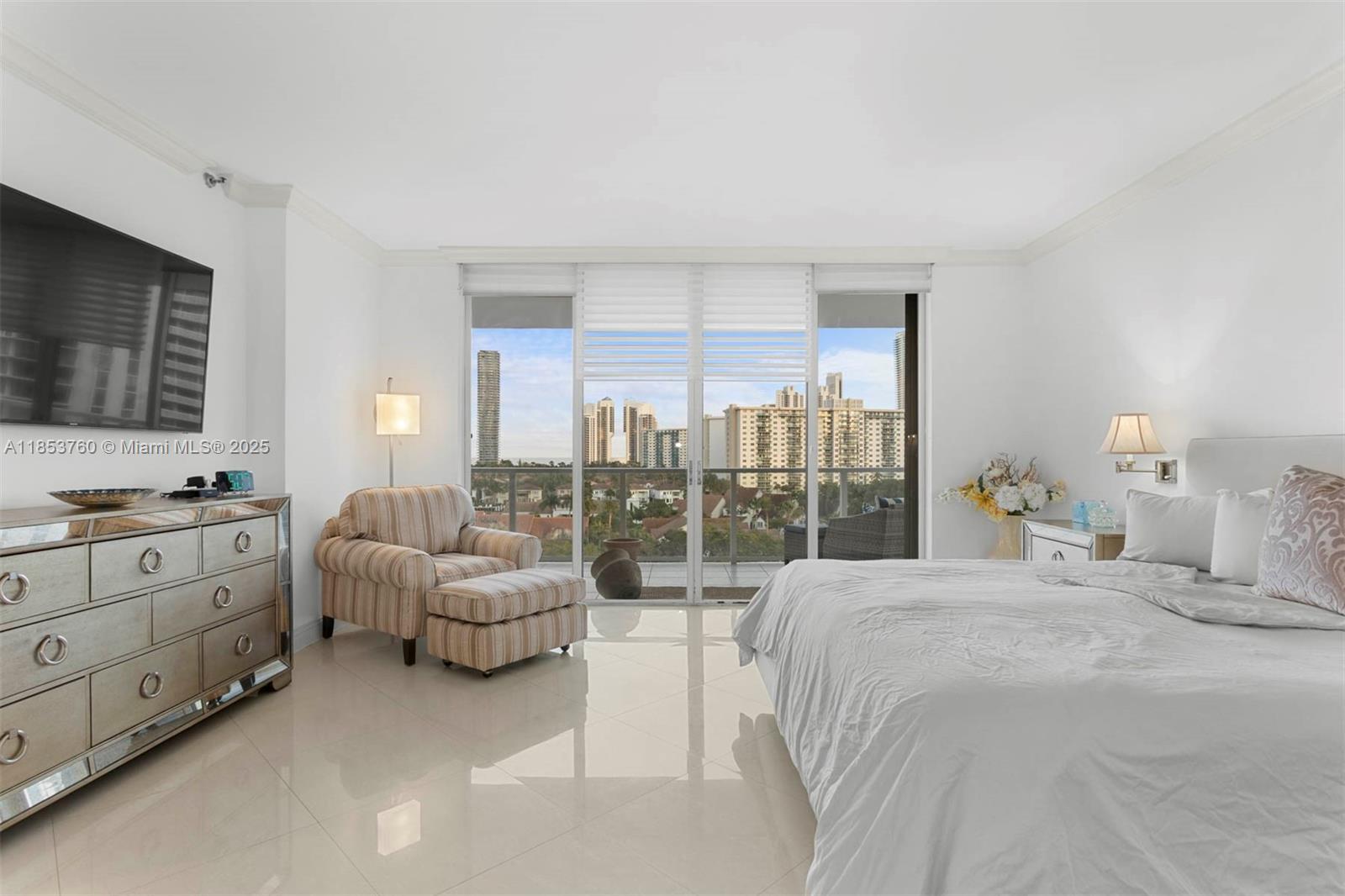 MARINA TOWER CONDO - Residential