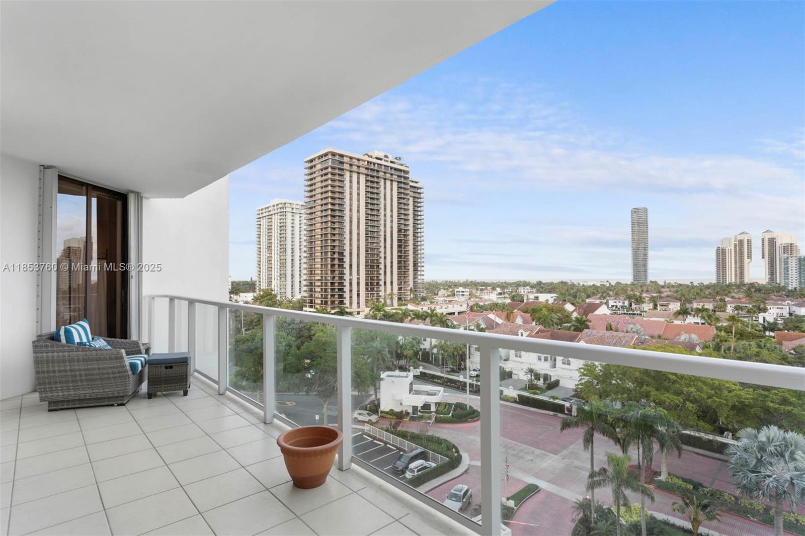 MARINA TOWER CONDO - Residential